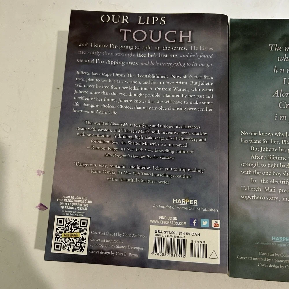 Tahereh Mafi Shatter Me Series Shatter Me & Unravel Me Paperback YA Dystopian